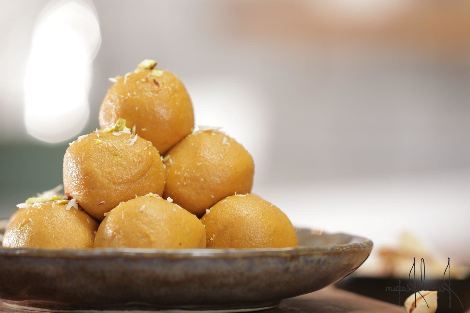Besan Ladoo